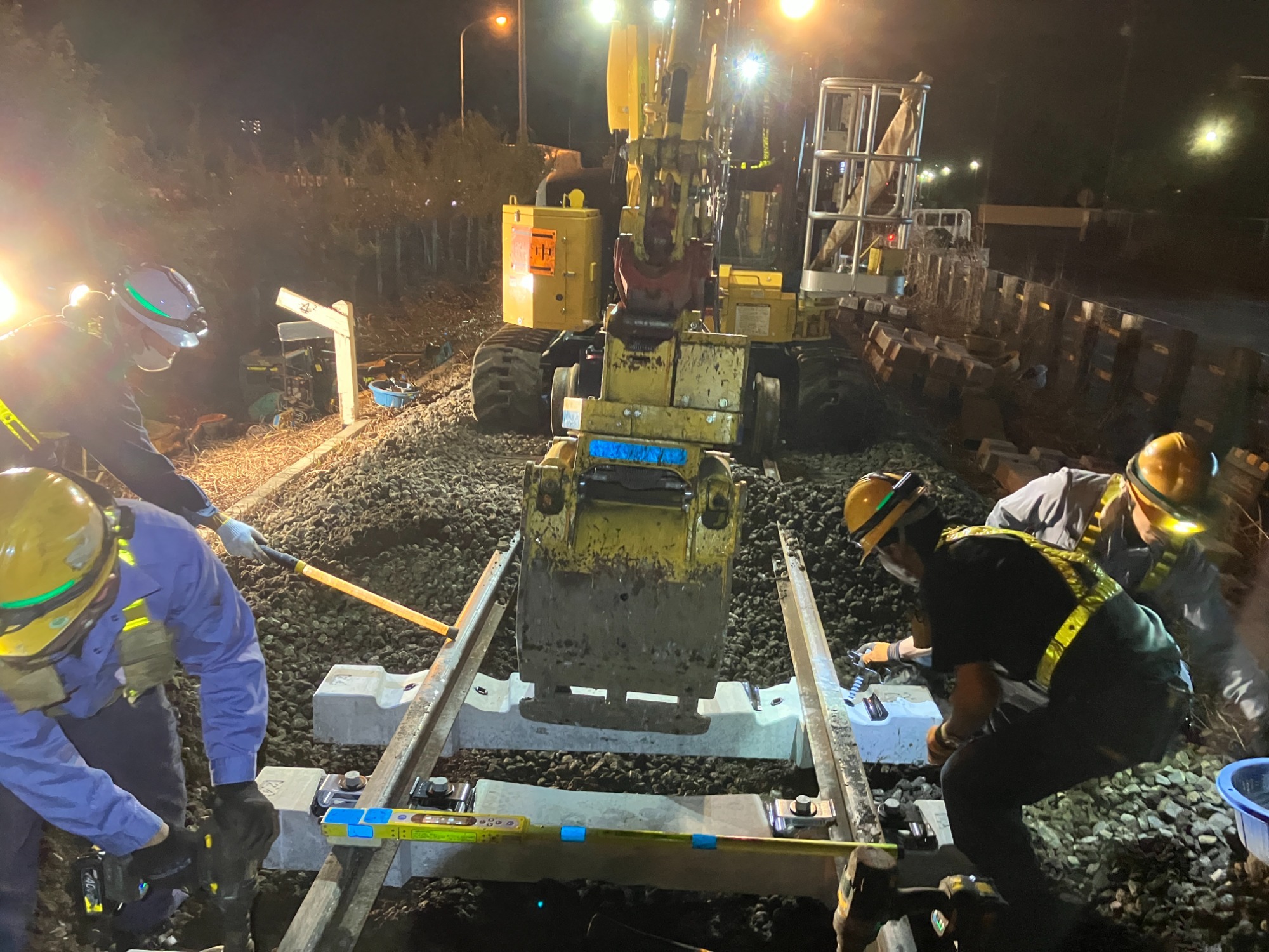 PCまくらぎ交換