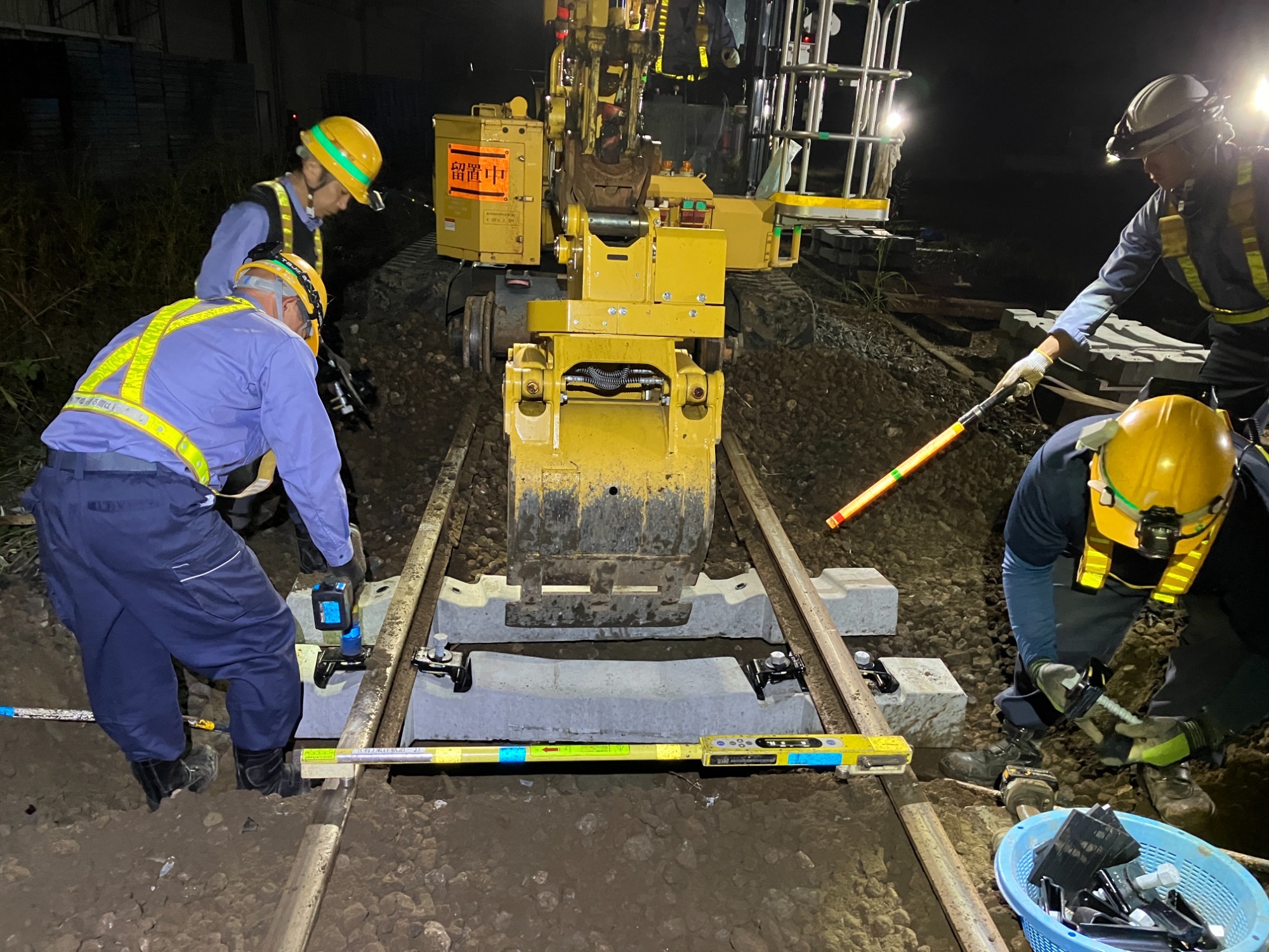 PCまくらぎ交換